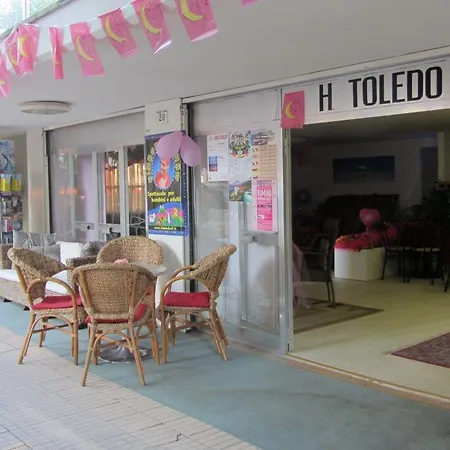 מלון Toledo 2*